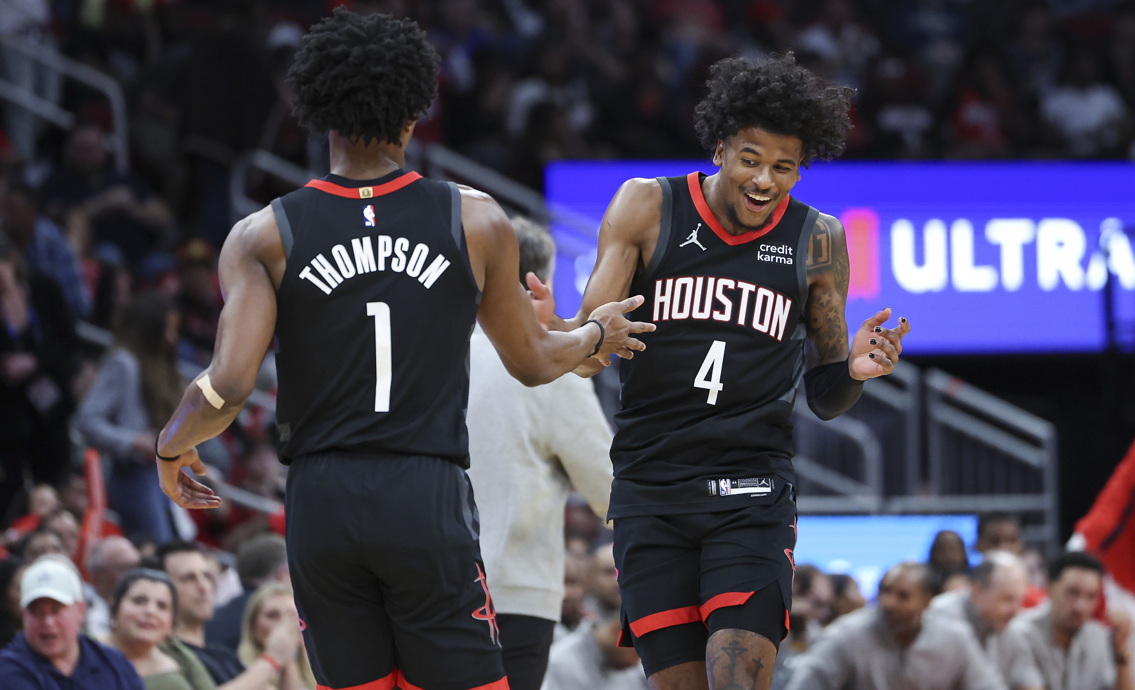 爱游戏链接 -关键时刻体能课后，孟菲斯灰熊官宣签约备战NBA常规赛，底气十足，临场指挥获称赞的简单介绍